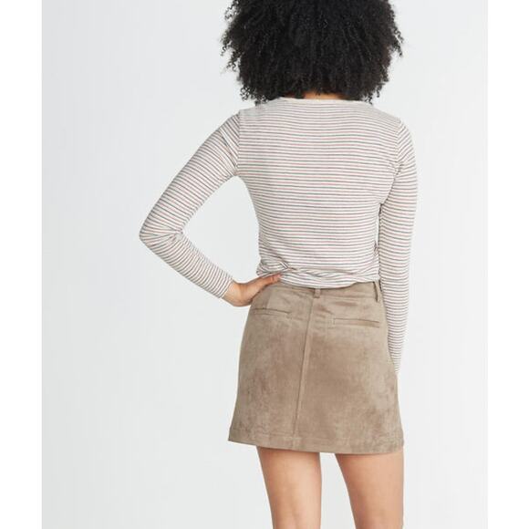 Marine Layer Rosie Faux Suede A-Line Mini Skirt in Birch Size Small - Picture 2 of 15